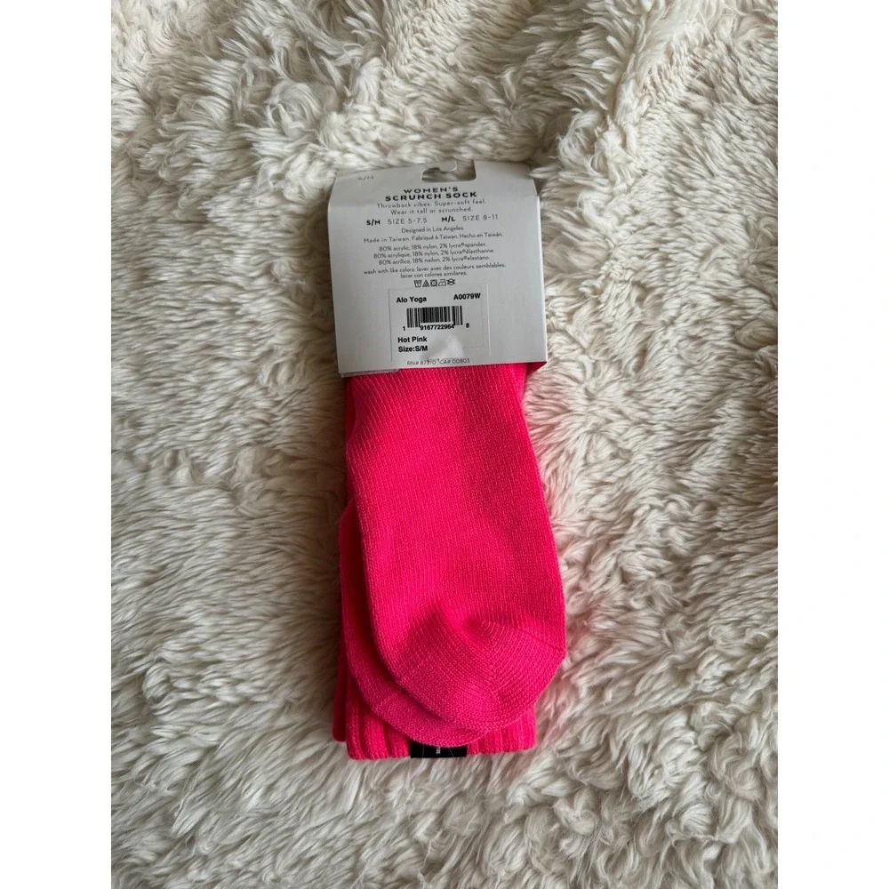 Alo Yoga Women's Hot Pink Scrunch Sock Size Small/ Medium